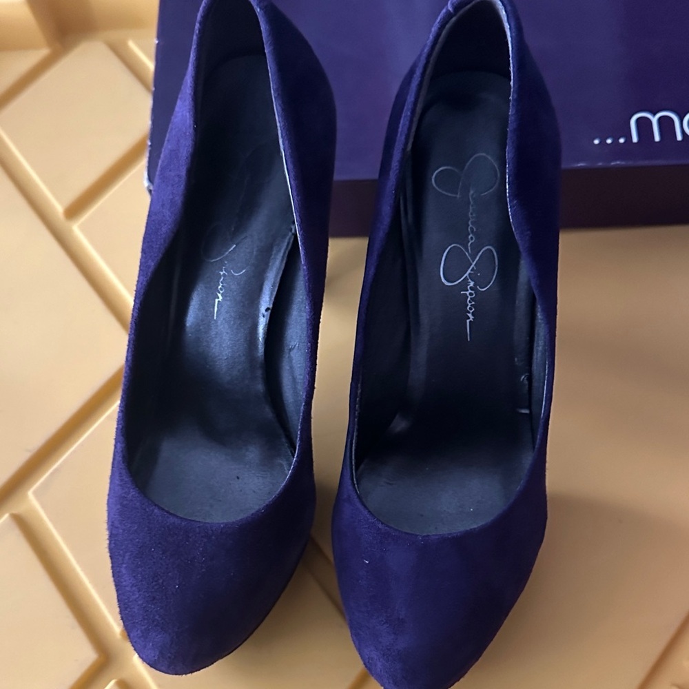 Jessica Simpson Deep Purple Heels size 6.5